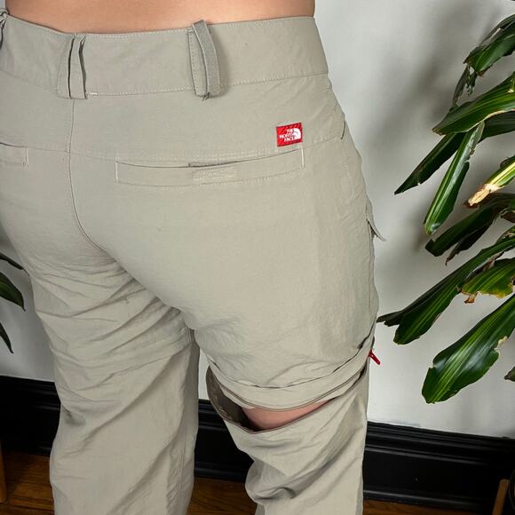 The North Face Convertible Zip-Off Cargo Pants - Picture 9 of 9